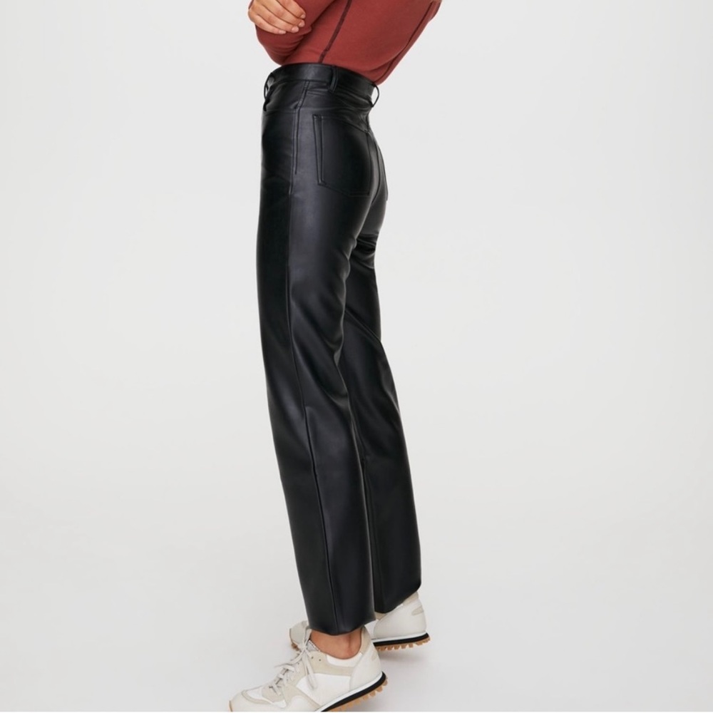Aritzia straight leg vegan leather Wilfred pants